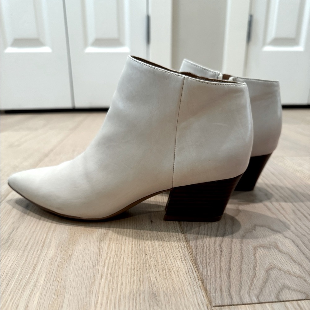 Sarto white ankle boots